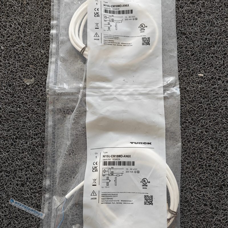 TURCK 接近开关 NI15U-EM18WD-AN6X