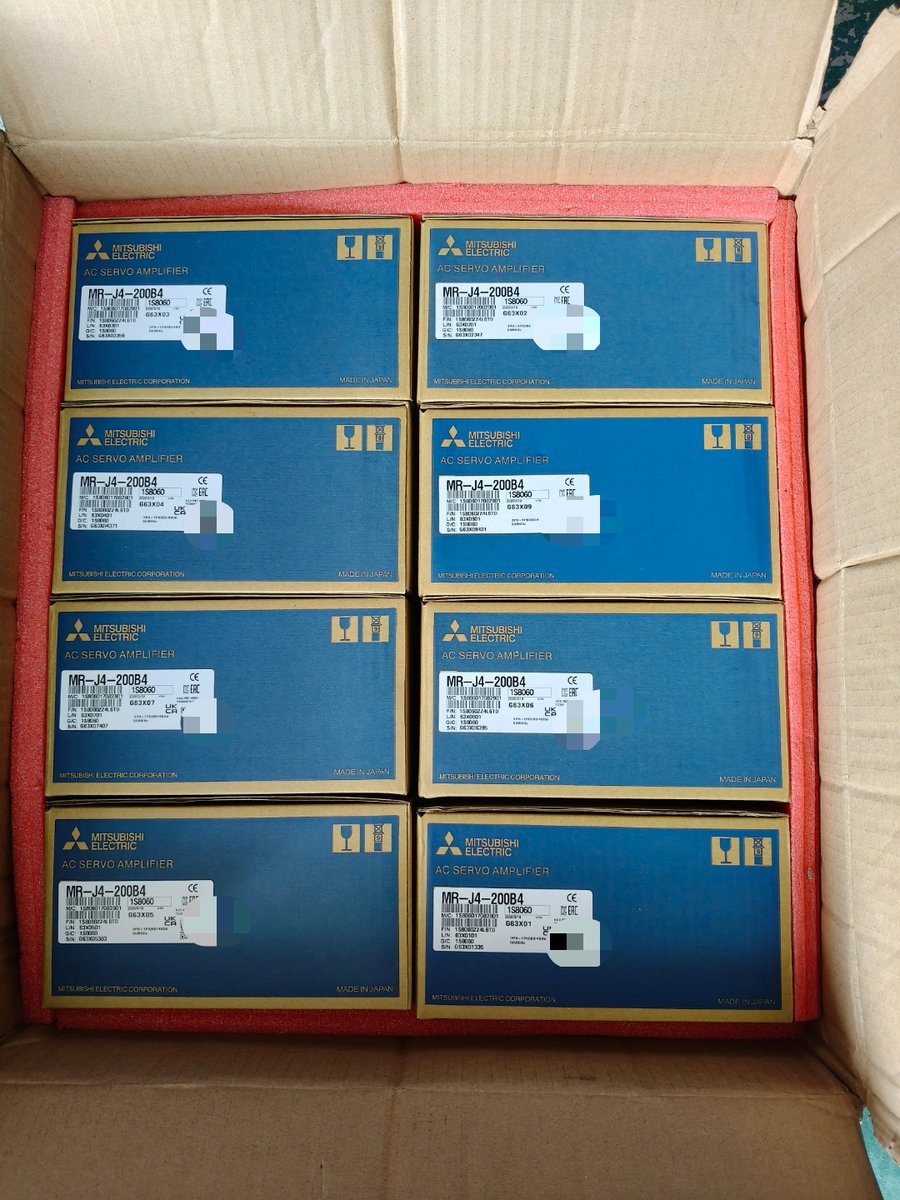 伺服控制器 MR-J4-200B实物图1